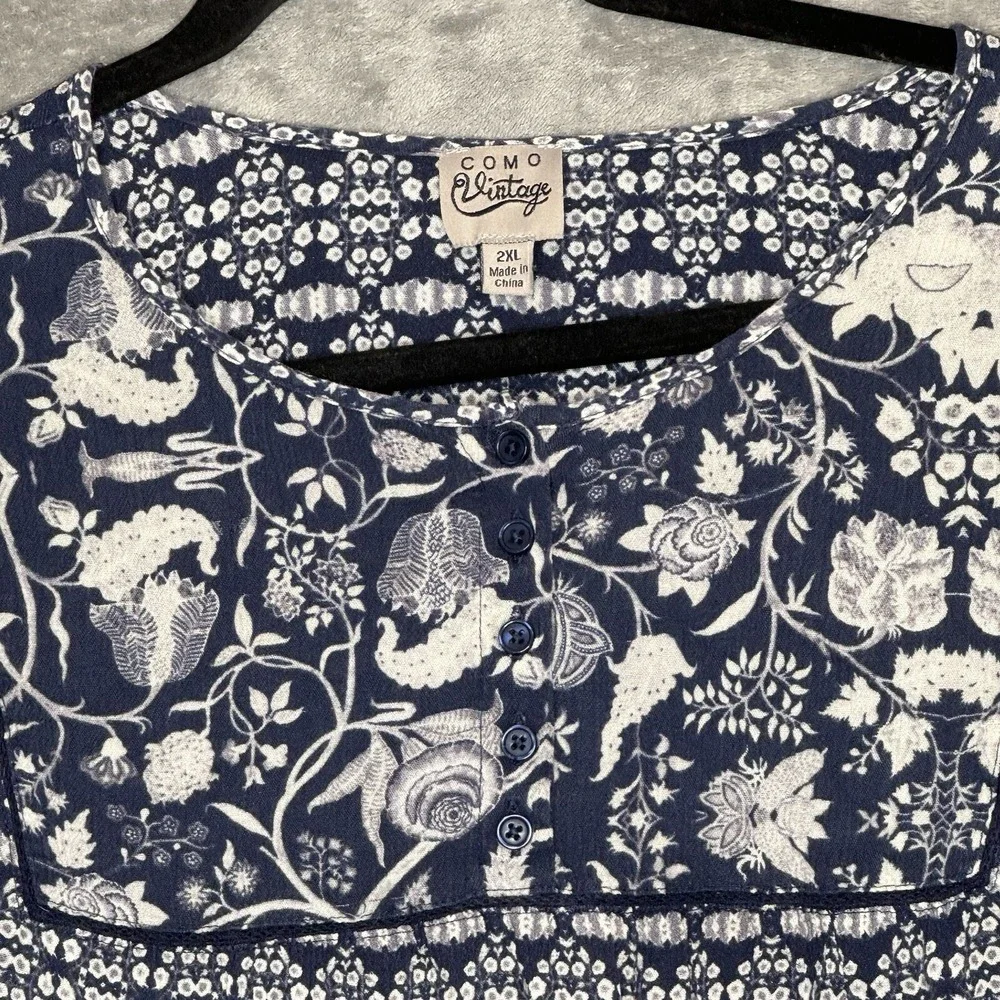 Come Vintage 2X Top Shirt Blue Flower Floral 3/4 Sleeve Henley Scoop Neck Knit